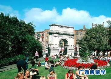 芬兰留学